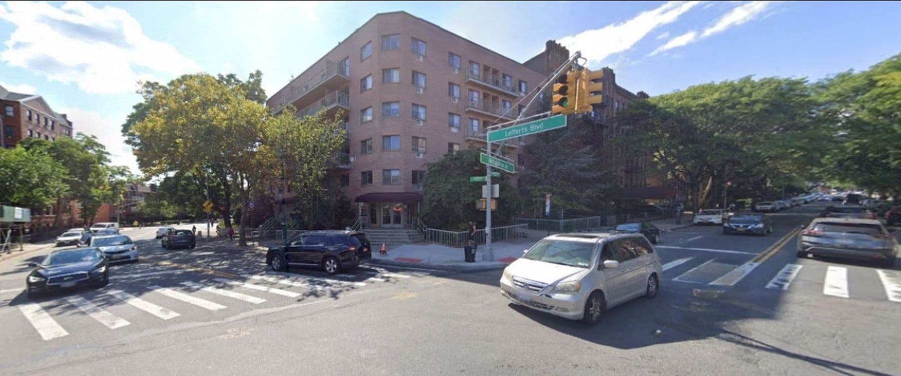 Retail Medical Office Mixed Use 118-82 Metropolitan Avenue Kew Gardens